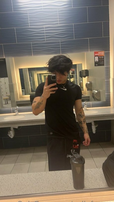 yellofeverr only fans leaked