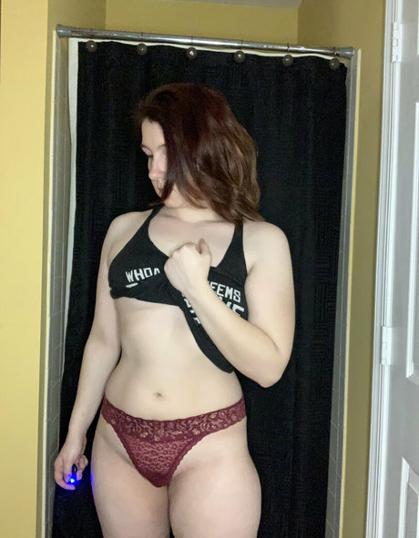 nerdymystic onlyfans tits