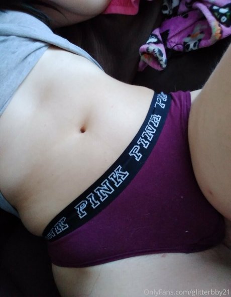 glitterbby21 onlyfans leaj