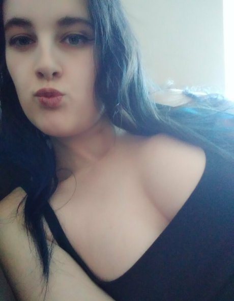 glitterbby21 only fans pics