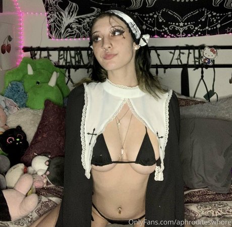 black granny onlyfans art naked archive