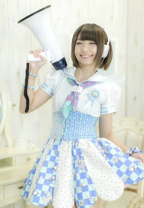 ayame apricot fans only