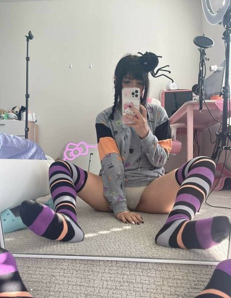 Kittiolic naked only fans