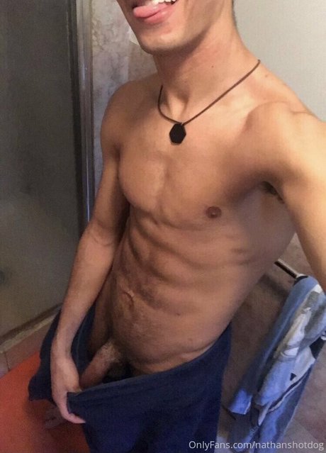 fitness onlyfans top depiction