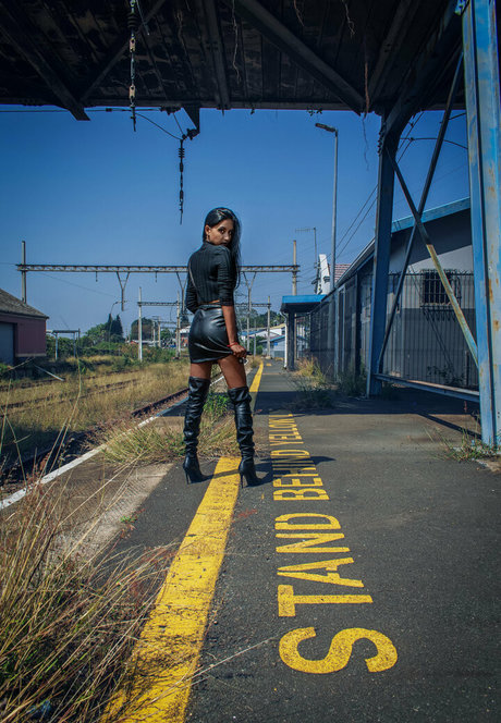 thequeentrish fans only