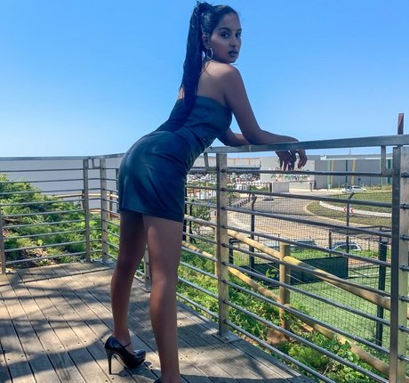 thequeentrish porn onlyfans