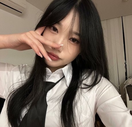 arikills onlyfans leak ass