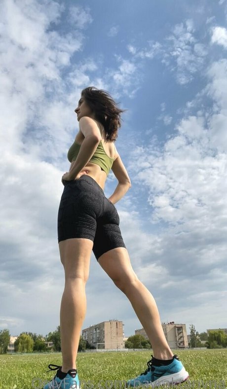 bayraktarivna only fans pictures