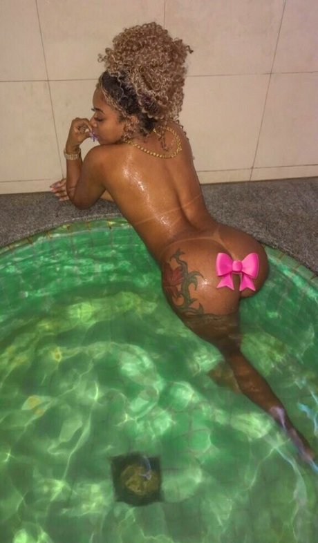 Cynthya Cybelle only fans pics