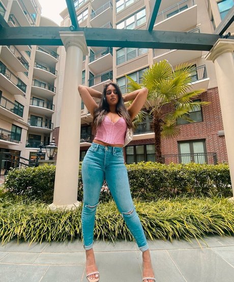 therealmeghnaa onlyfans leak sex