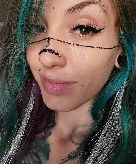 hollyborealis only fans