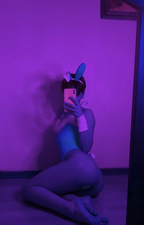 aleksaleksis onlyfans striptease