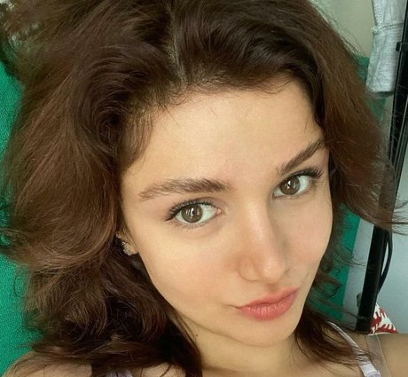 Turkish Beauty onlyfans leaked tits