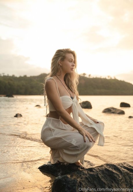 freyaannerayy onlyfans content leaked