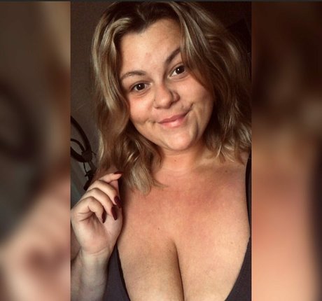 plussize andfine onlyfans topless