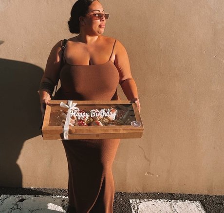 Antonia Waerea Adams leaked onlyfans.