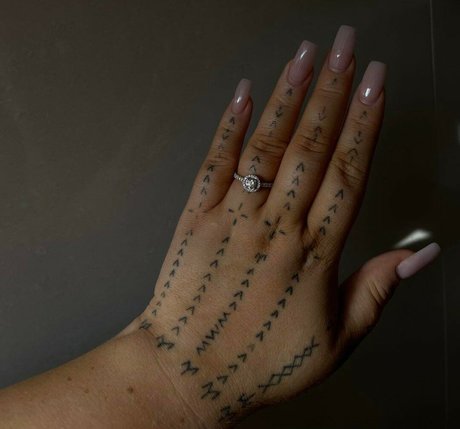 Antonia Waerea Adams free onlyfans porn