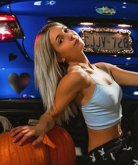 small cock shemale onlyfans free naked negative