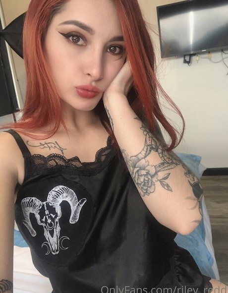 Riley Red onlyfans creator