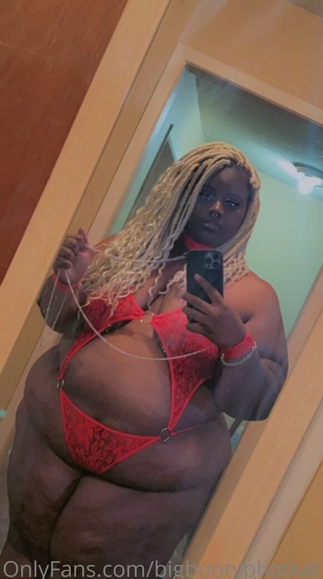 bigbootyphatkat nude leaks onlyfans