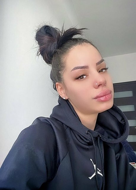 Patrisia Grebelnaia onlyfans nude