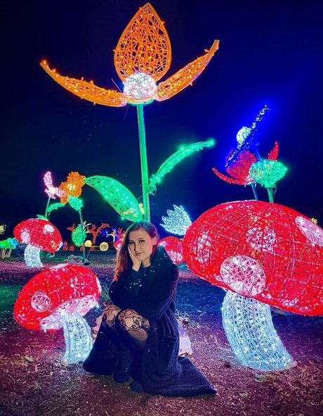 gillianfoxglove onlyfans posts