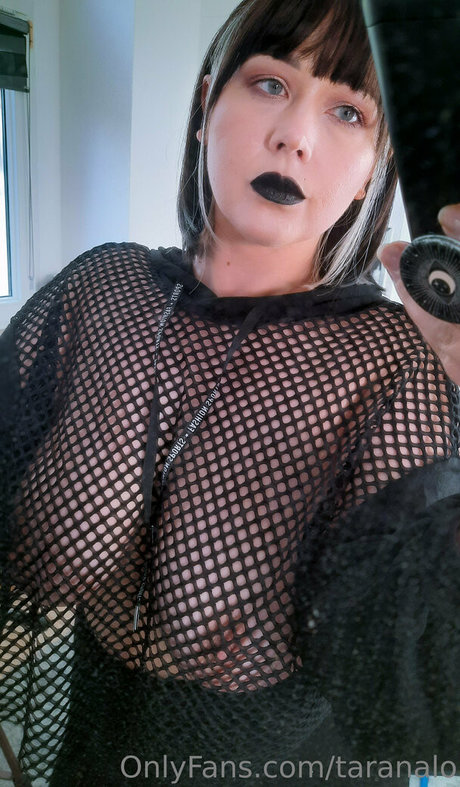 taranalo onlyfans nude tits