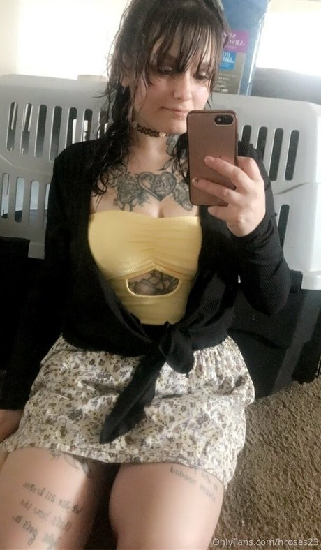 myrose0413 is on onlyfans