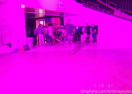 eyes onlyfans porno gallery