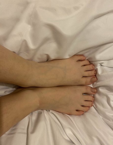 babyaliaaxo onlyfans strip