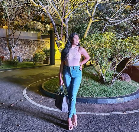 Nimesha Jayarathne free onlyfans