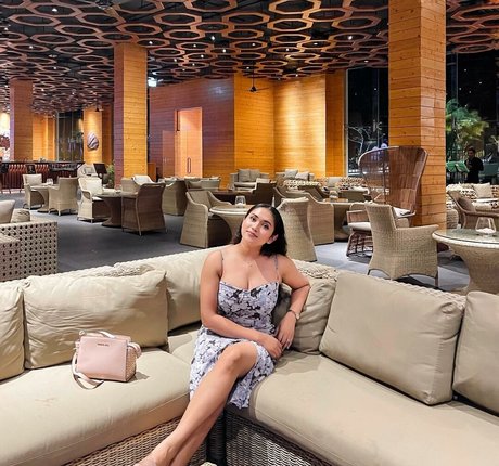 Nimesha Jayarathne onlyfans leak