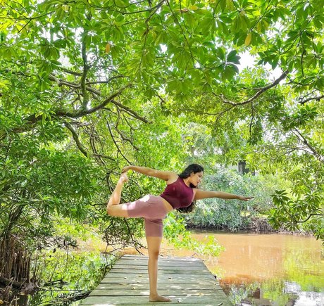 Nimesha Jayarathne naked onlyfans leaks