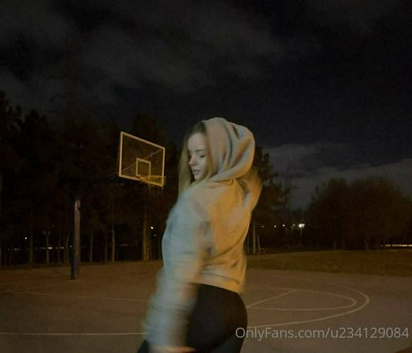 flora belll only fans leaks