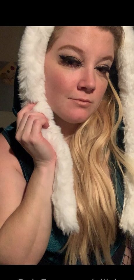 elliskay onlyfans nude