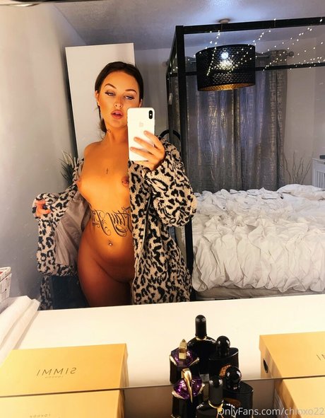 chloxo22 onlyfans nude content