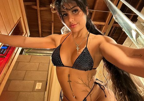 Snaxychann only fans leaked porn