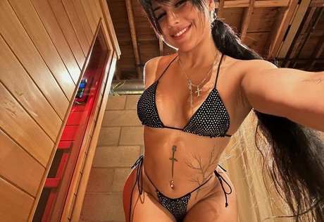 Snaxychann onlyfans leakes