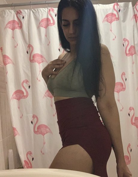 wildoihane0 onlyfans public photos