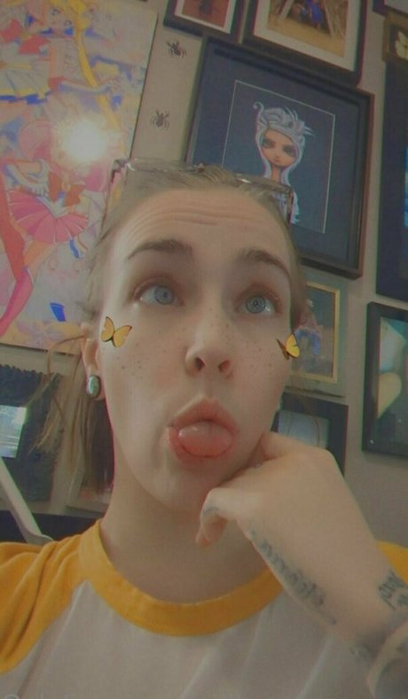 milky mama way only fans leak nude