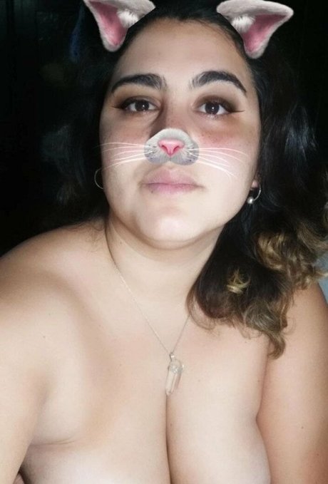 dearbabyyy19 onlyfans strip