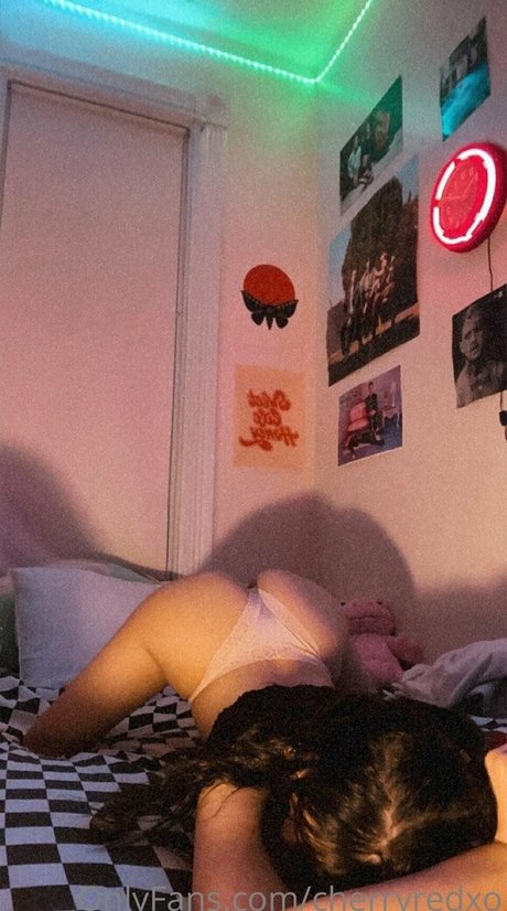 cherryredxo xxx onlyfans