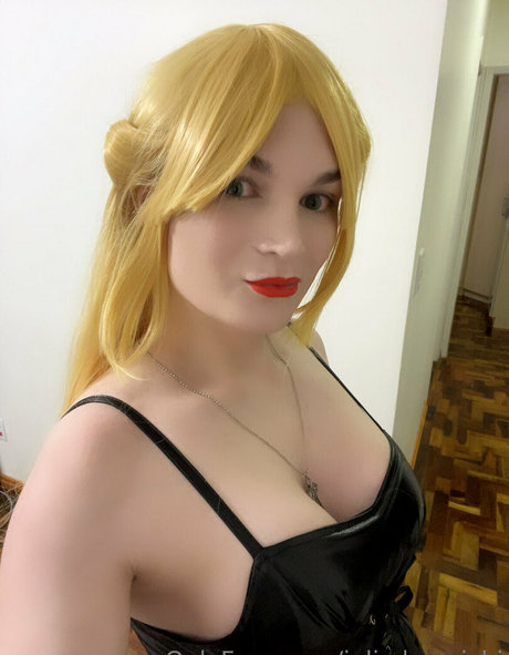 ju eileen onlyfans picture