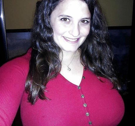 shemale cumshot onlyfans sex pictures