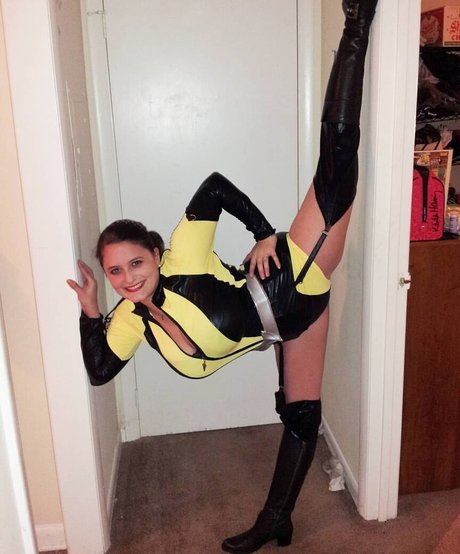 Avery Harwood onlyfans nudes