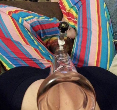 Avery Harwood onlyfans free