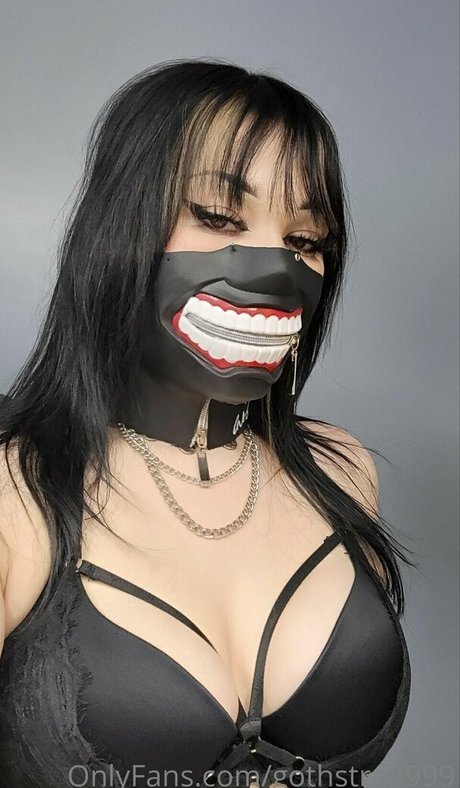 gothstrap999 onlyfans naked