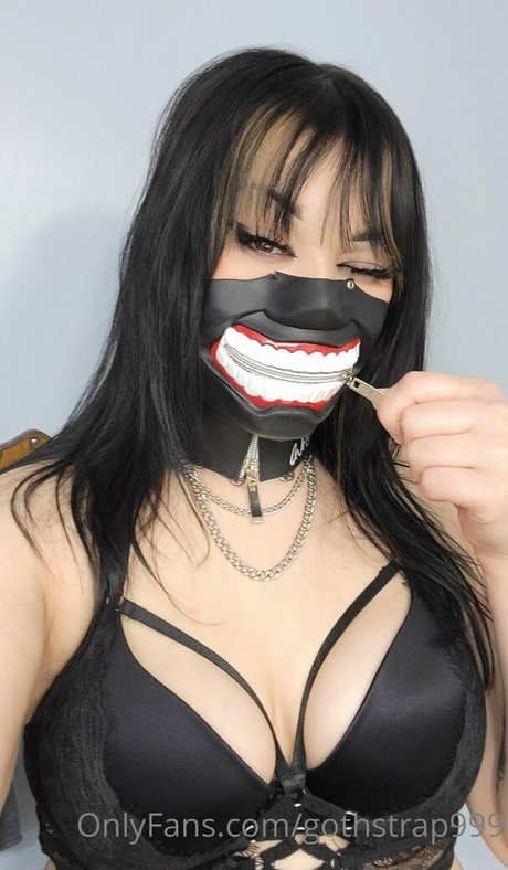 gothstrap999 onlyfans leaked pics