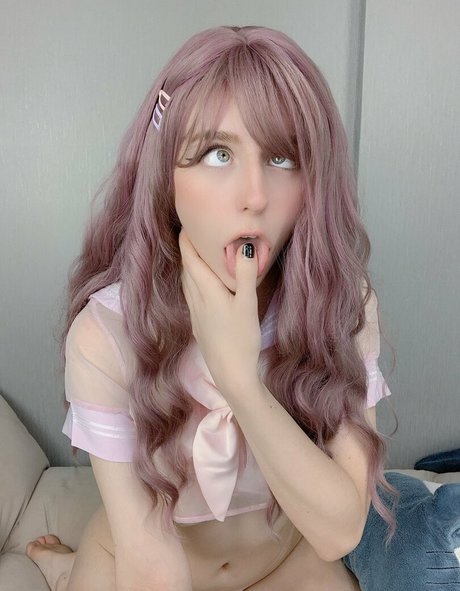 tulpinafree naked onlyfans