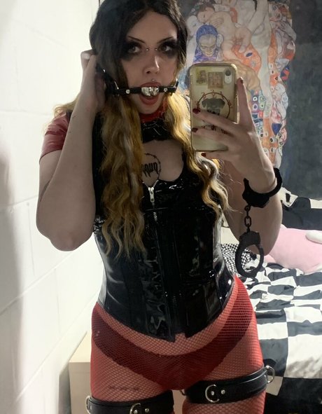 gothbabybrat only fans leaked